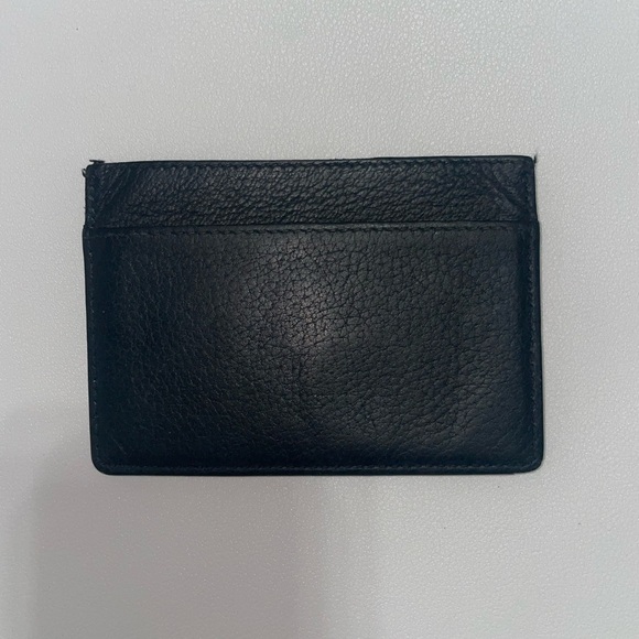 ❌SOLD❌ Authentic Yves Saint Laurent Black Leather Card Holder - Picture 2 of 4